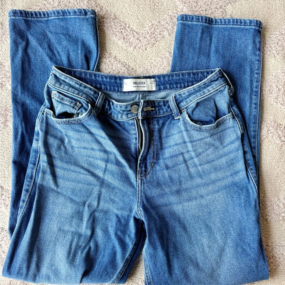 Hollister Women's Medium Blue High Rise Straight Jeans